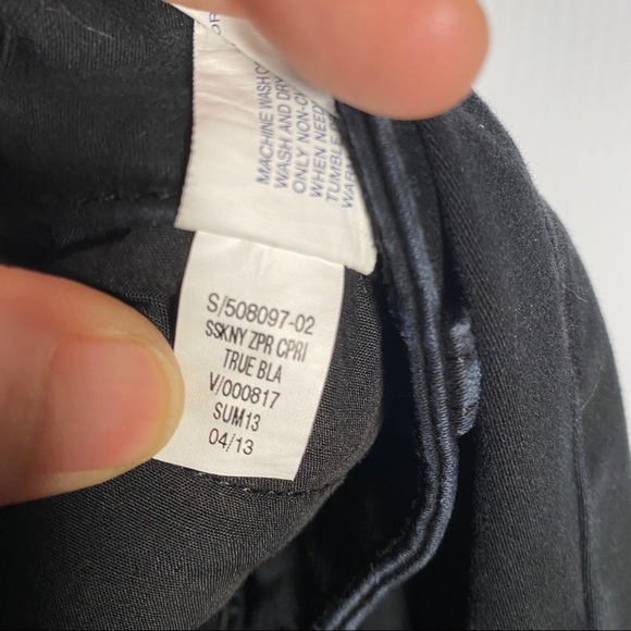 GAP Black Skinny Jeans Zip front pockets size 16 - Picture 6 of 8